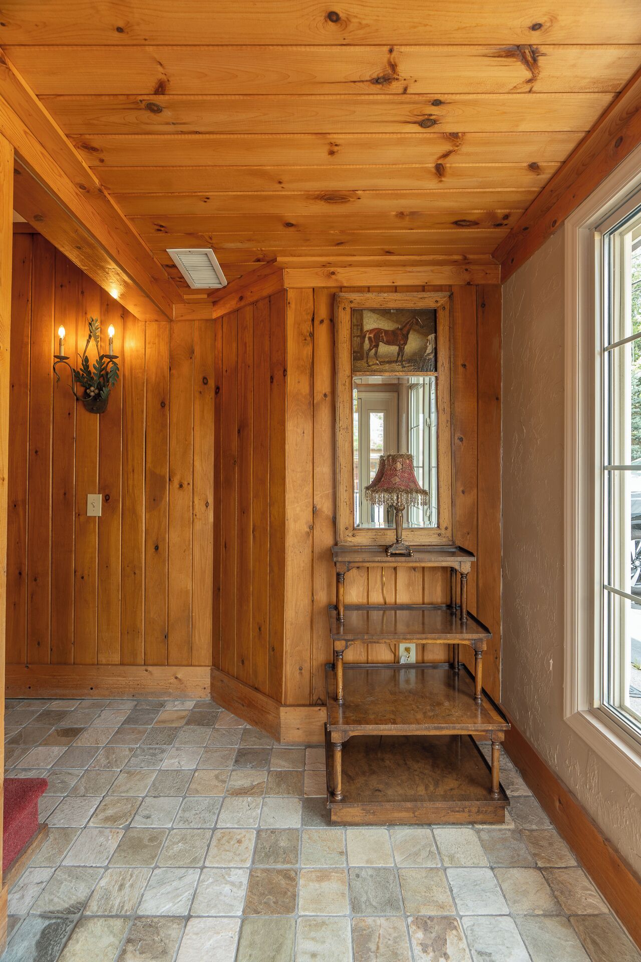 Executive Suite, 1 King Bed, Terrace | Premium bedding, soundproofing, iron/ironing board, free WiFi