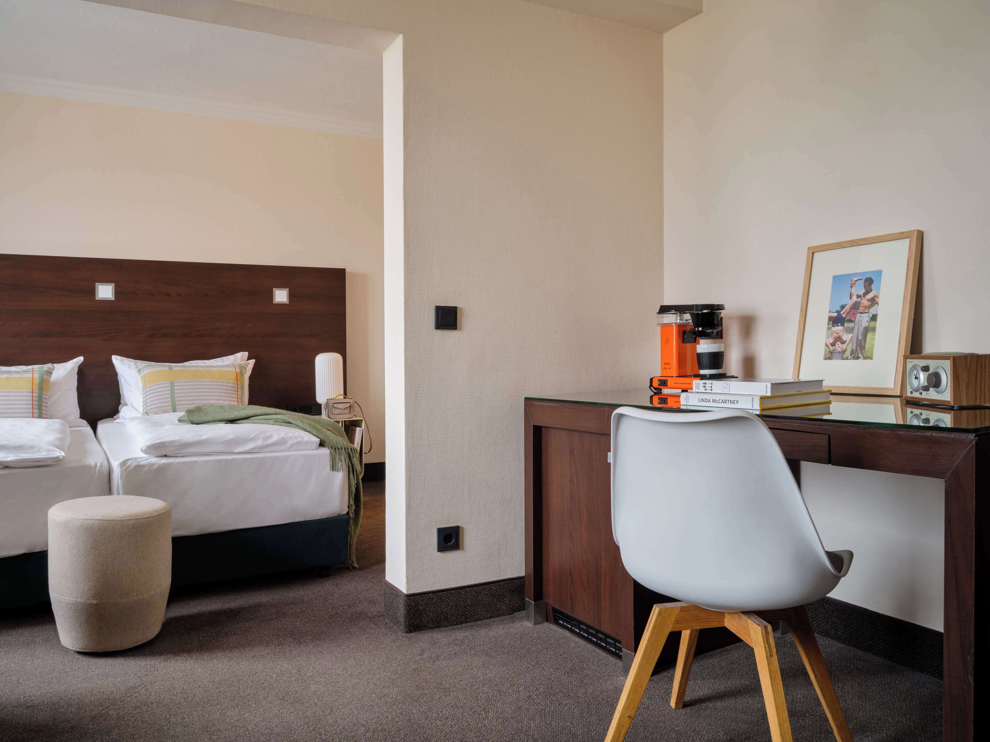 signature twin room | 1 bedroom, hypo-allergenic bedding, in-room safe, desk