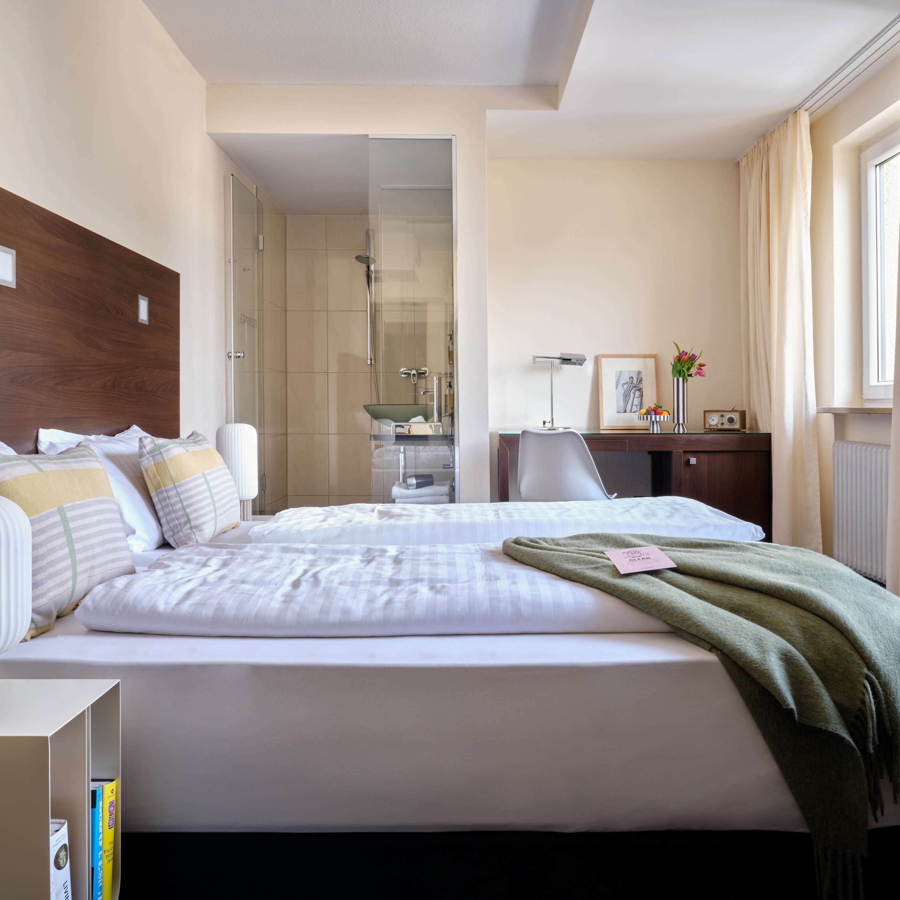 Comfort Twin Room | Hypo-allergenic bedding, in-room safe, desk, laptop workspace