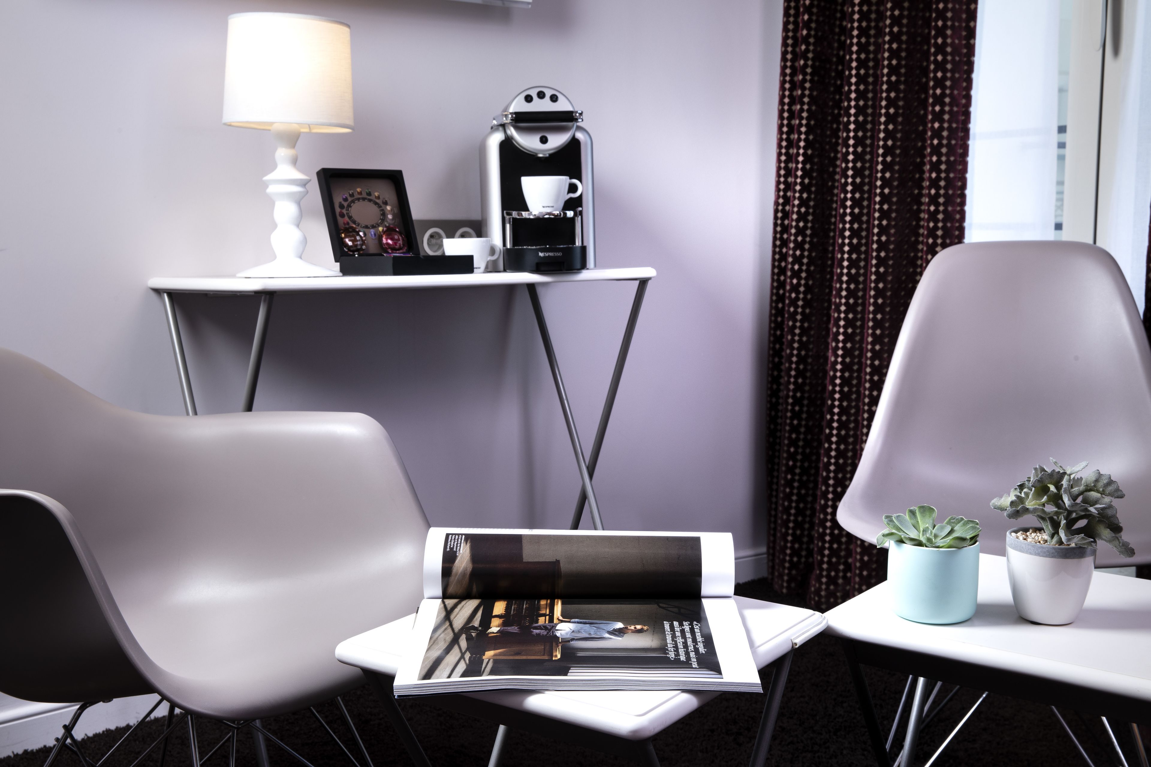 junior suite | 1 bedroom, premium bedding, pillow-top beds, in-room safe