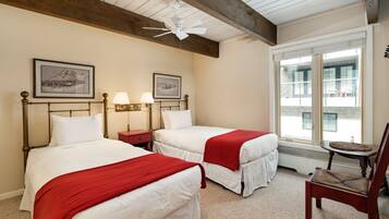 Standard Condo, 2 Bedrooms, Fireplace (Chateau Dumont 2)