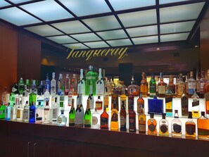 Bar (on property) - Gran Hotel Guadalpin Banus (Marbella)