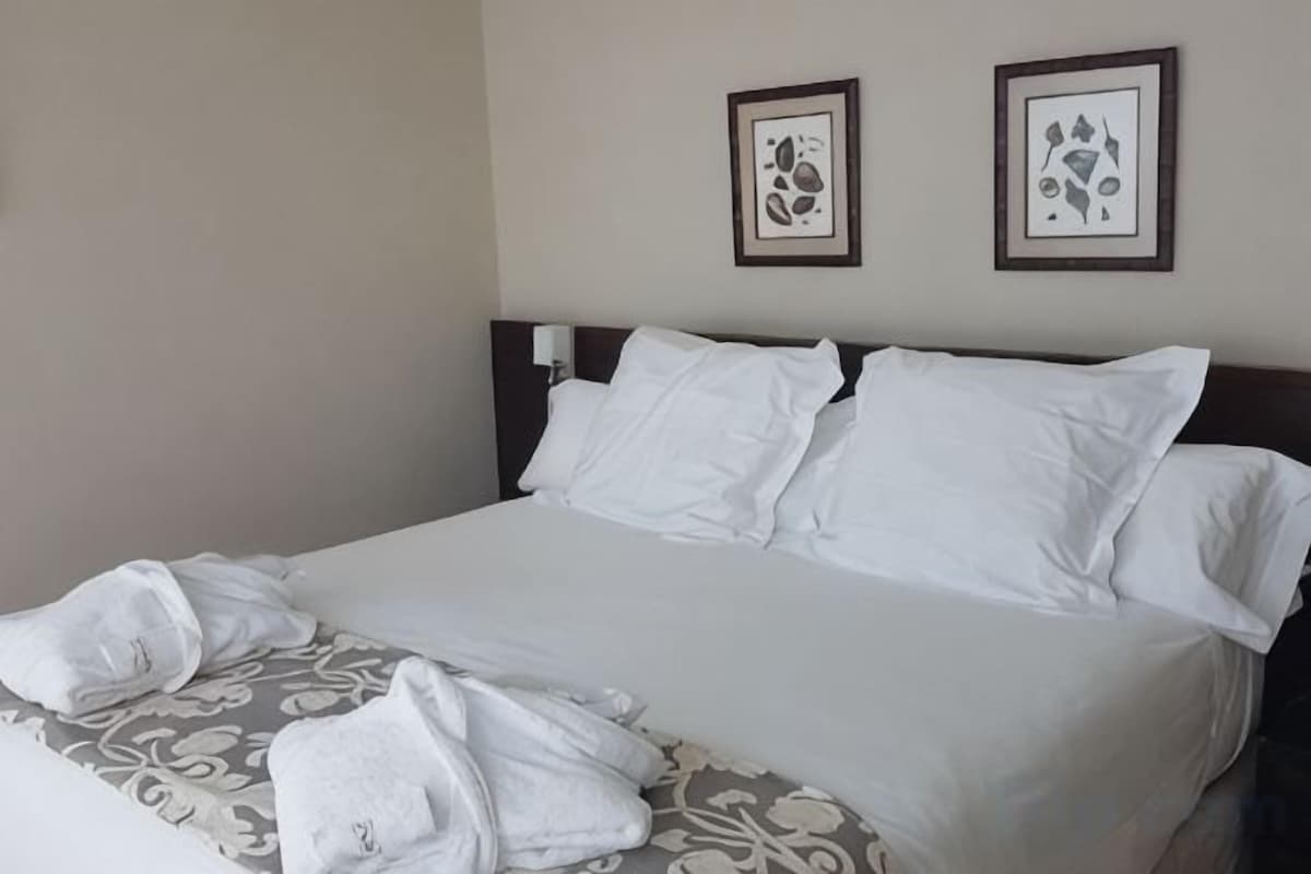 Egyptian cotton sheets, premium bedding, down comforters