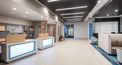 Holiday Inn Express & Suites Milton by IHG