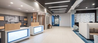 Holiday Inn Express & Suites Milton by IHG