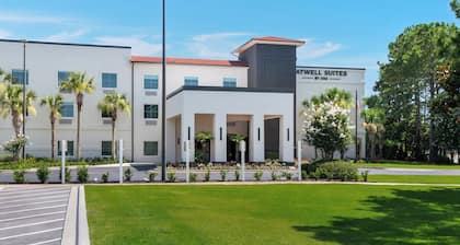 Atwell Suites Panama City Beach Southeast by IHG