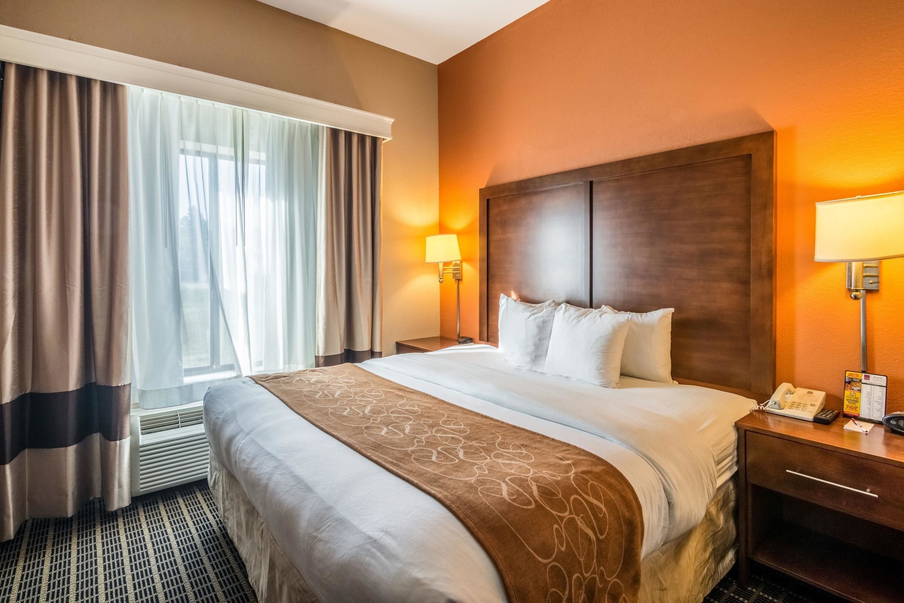 Escritorio, tabla de planchar con plancha y cunas gratuitas 