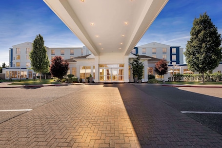 Exterior. Hilton Garden Inn Seattle North/Everett