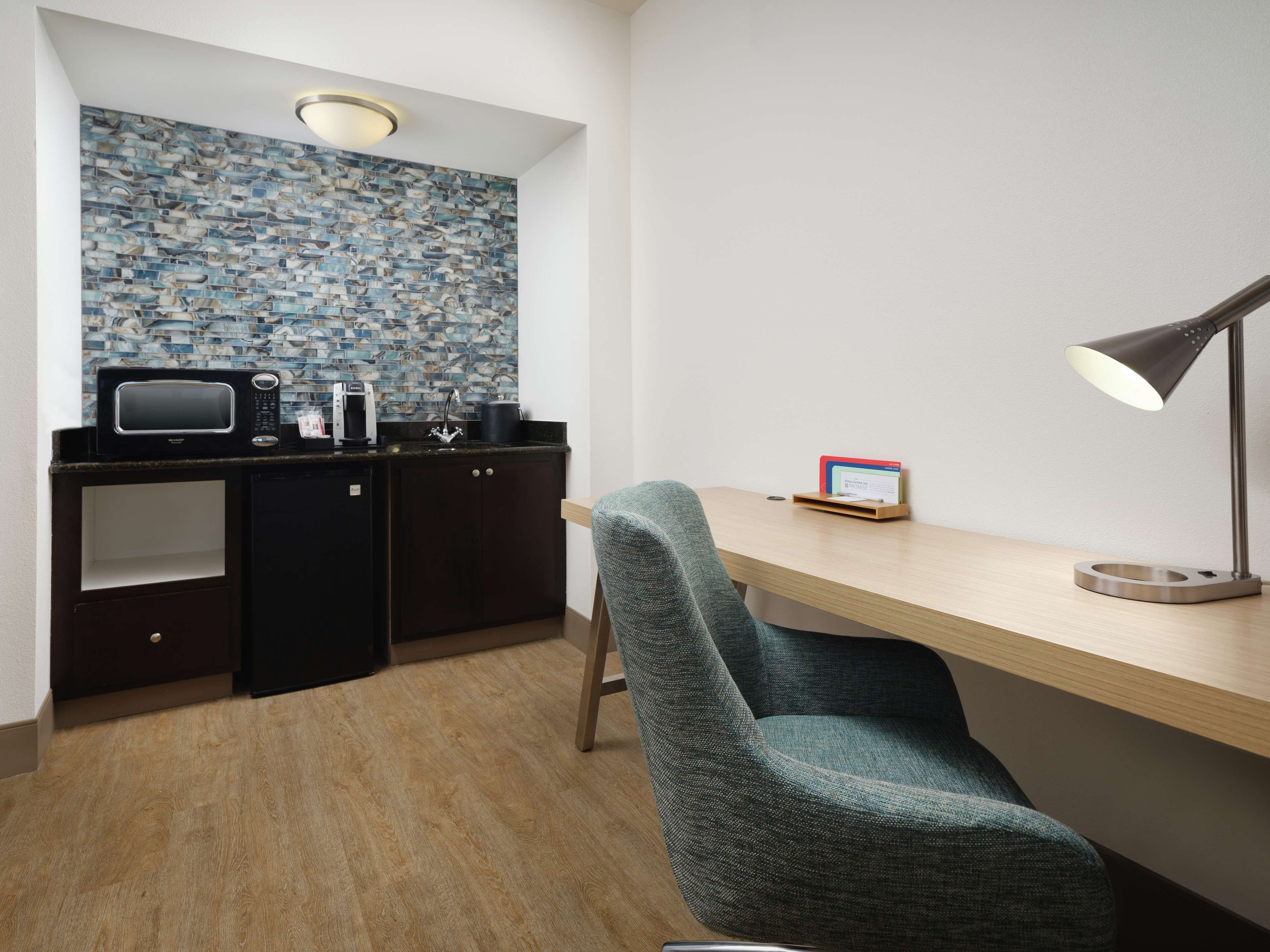 suite | down duvets, select comfort beds, in-room safe, desk