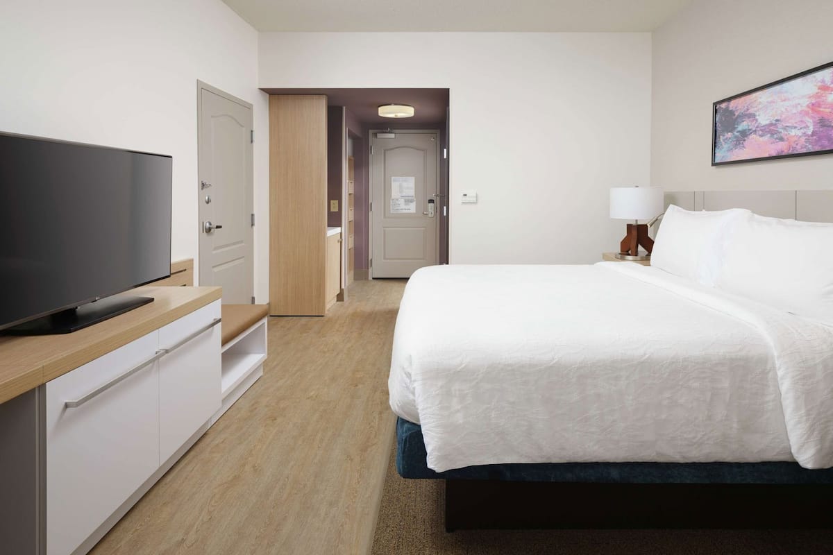 Down duvets, Select Comfort beds, in-room safe, desk
