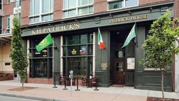 Bar (på overnattingsstedet)