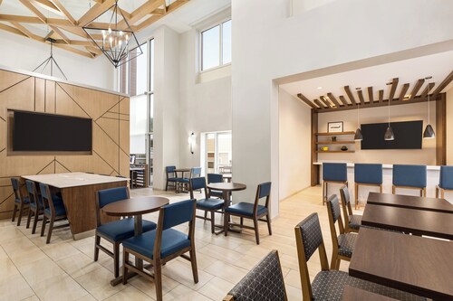 Holiday Inn Express & Suites Tuscaloosa-University by IHG