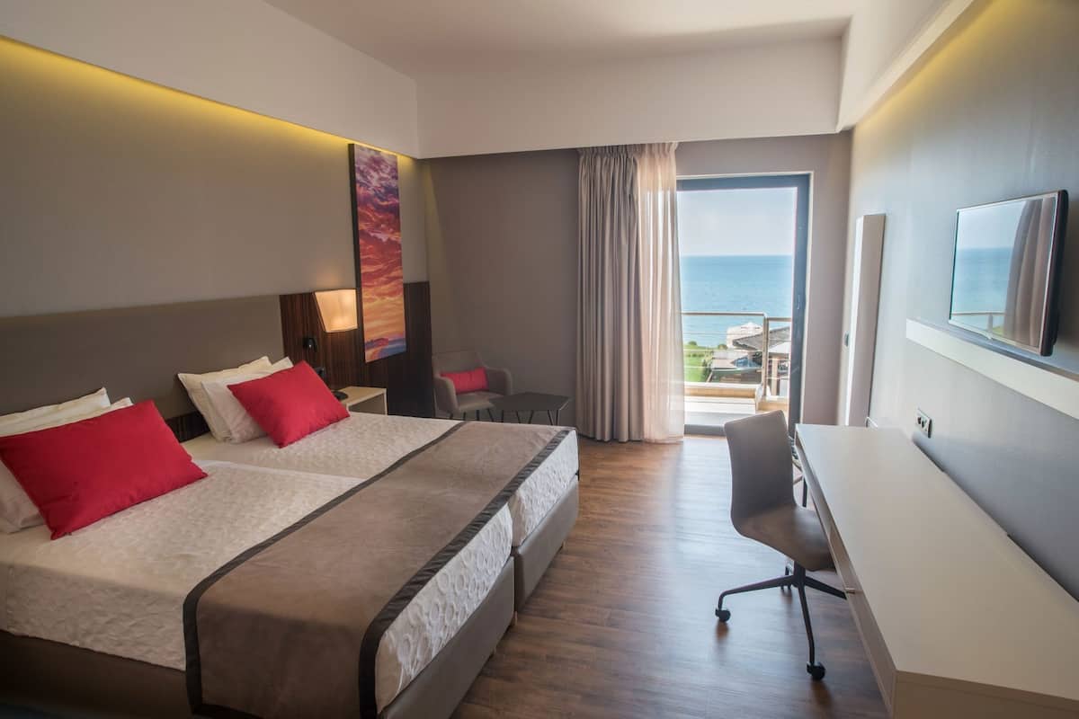 Premium bedding, down duvets, pillow-top beds, minibar