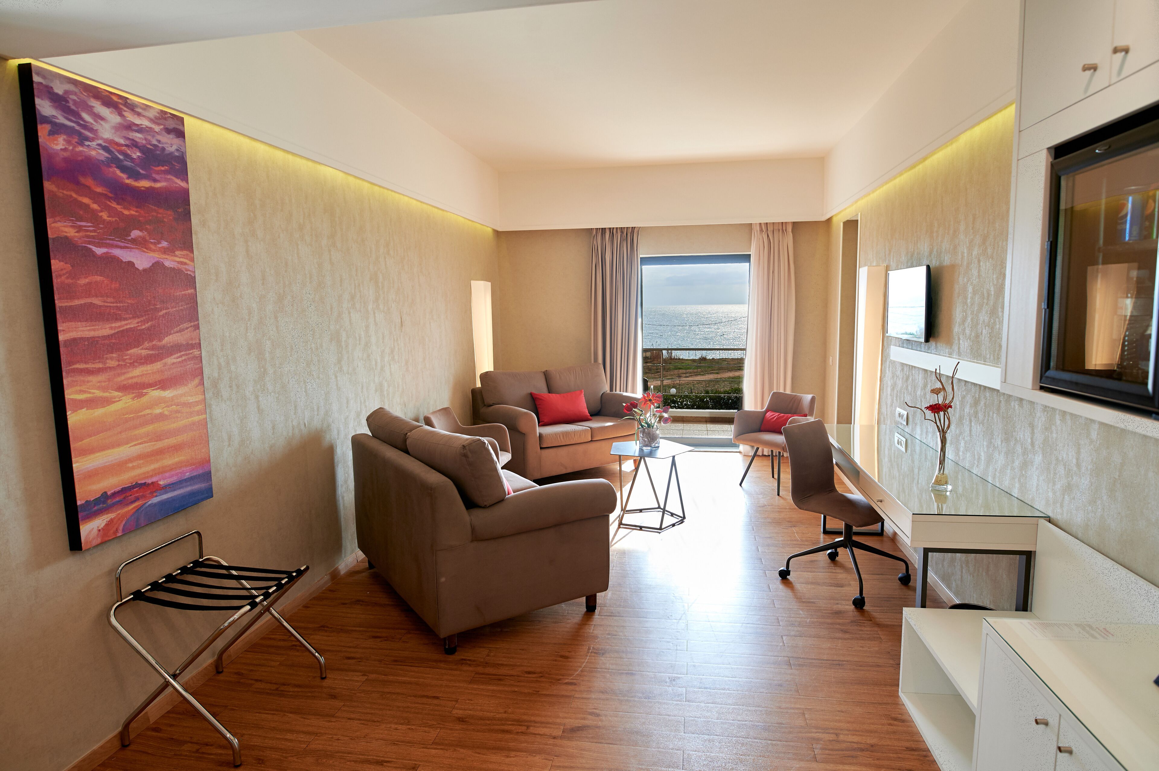 32-inch flat-screen tv with satellite channels, smart tv