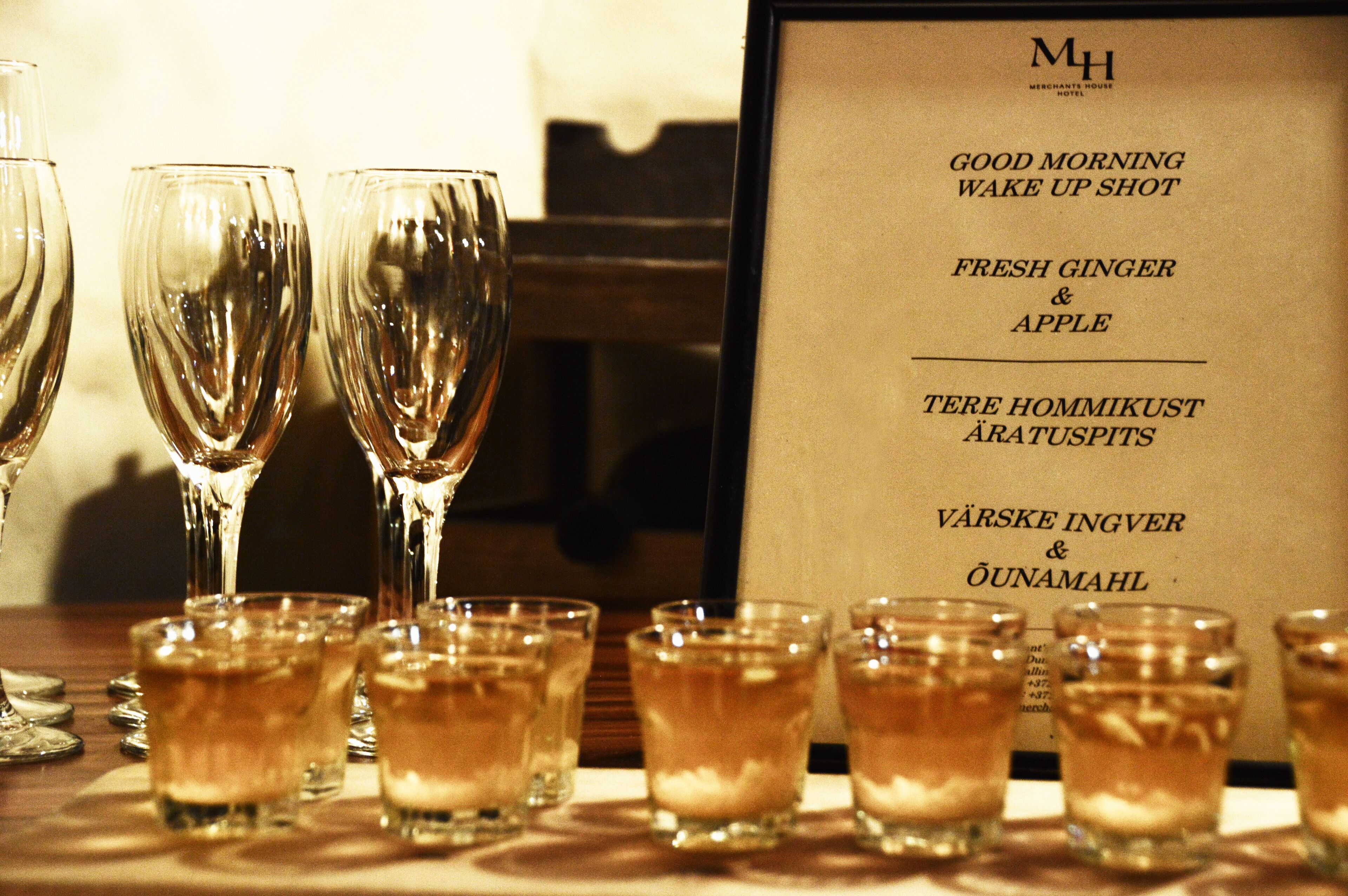 daily full breakfast (eur 20 per person)