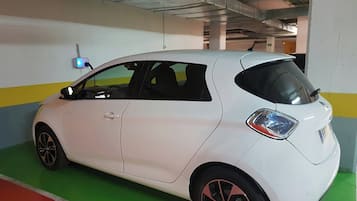 Self-parking (surcharge)