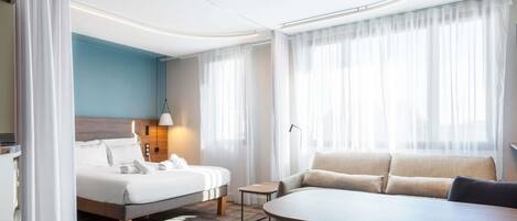 Superior Suite, 1 Double Bed with Sofa bed | Minibar, in-room safe, desk, blackout drapes