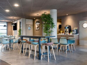 Bar (on property) - Novotel Suites Nancy Centre (Nancy)