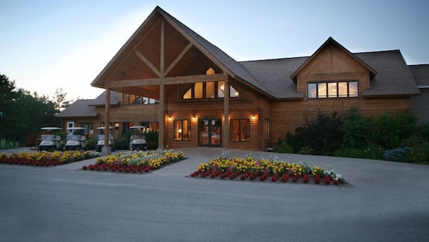 Front of property – evening/night - Thumper Pond Resort (Ottertail)