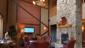 Interior - Thumper Pond Resort (Ottertail)