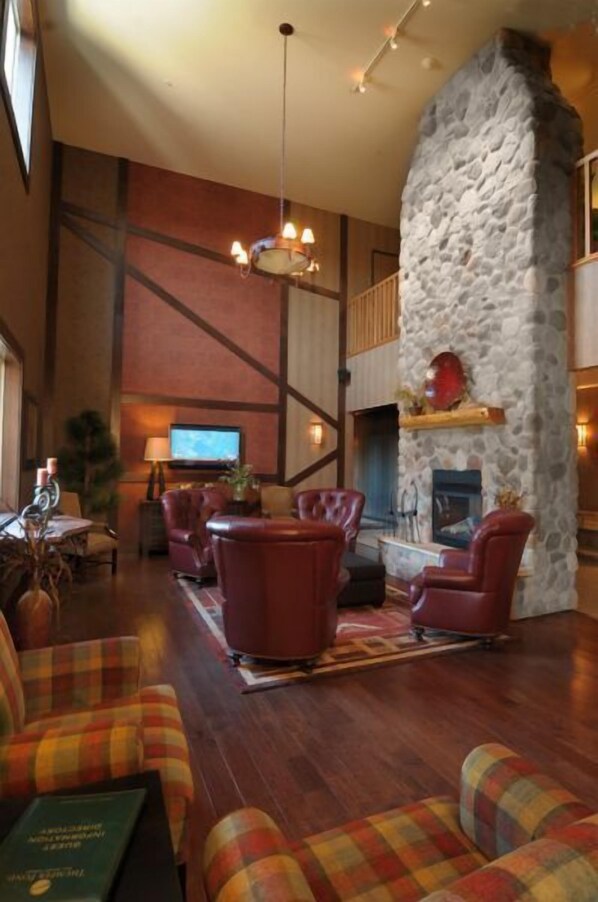 Interior - Thumper Pond Resort (Ottertail)