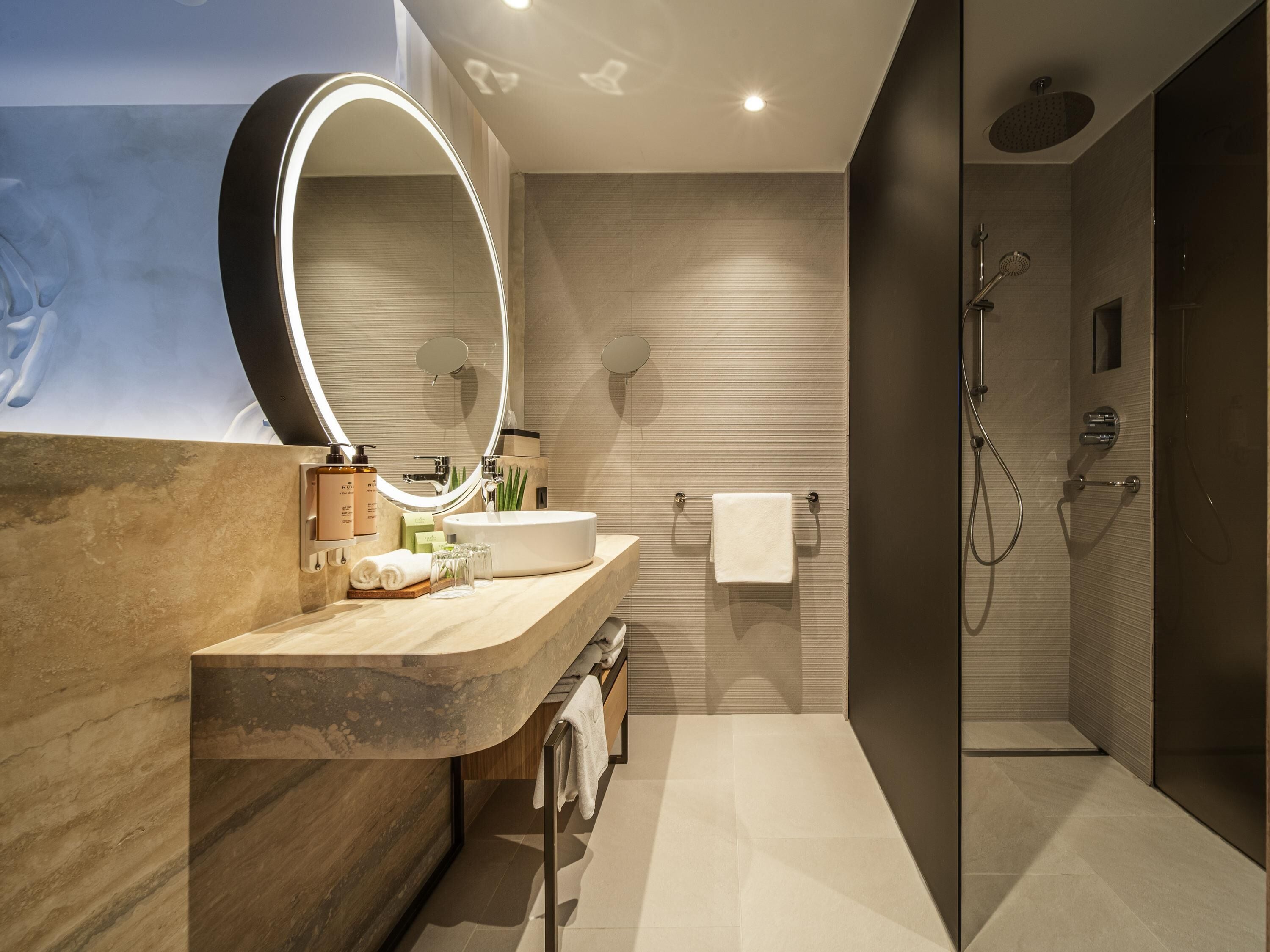 1 chambre, coffres-forts dans les chambres, rideaux occultants