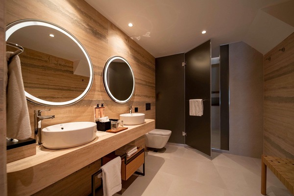 Presidential Suite, 1 King Bed | 1 bedroom, in-room safe, blackout drapes, soundproofing