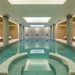 Sauna, steam room, Turkish bath, body treatments, aromatherapy