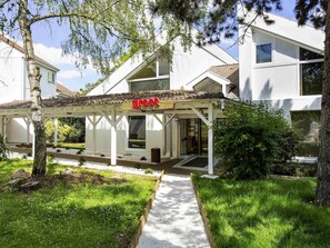 Exterior - greet Hotel Villeneuve La Garenne (Villeneuve-la-Garenne)