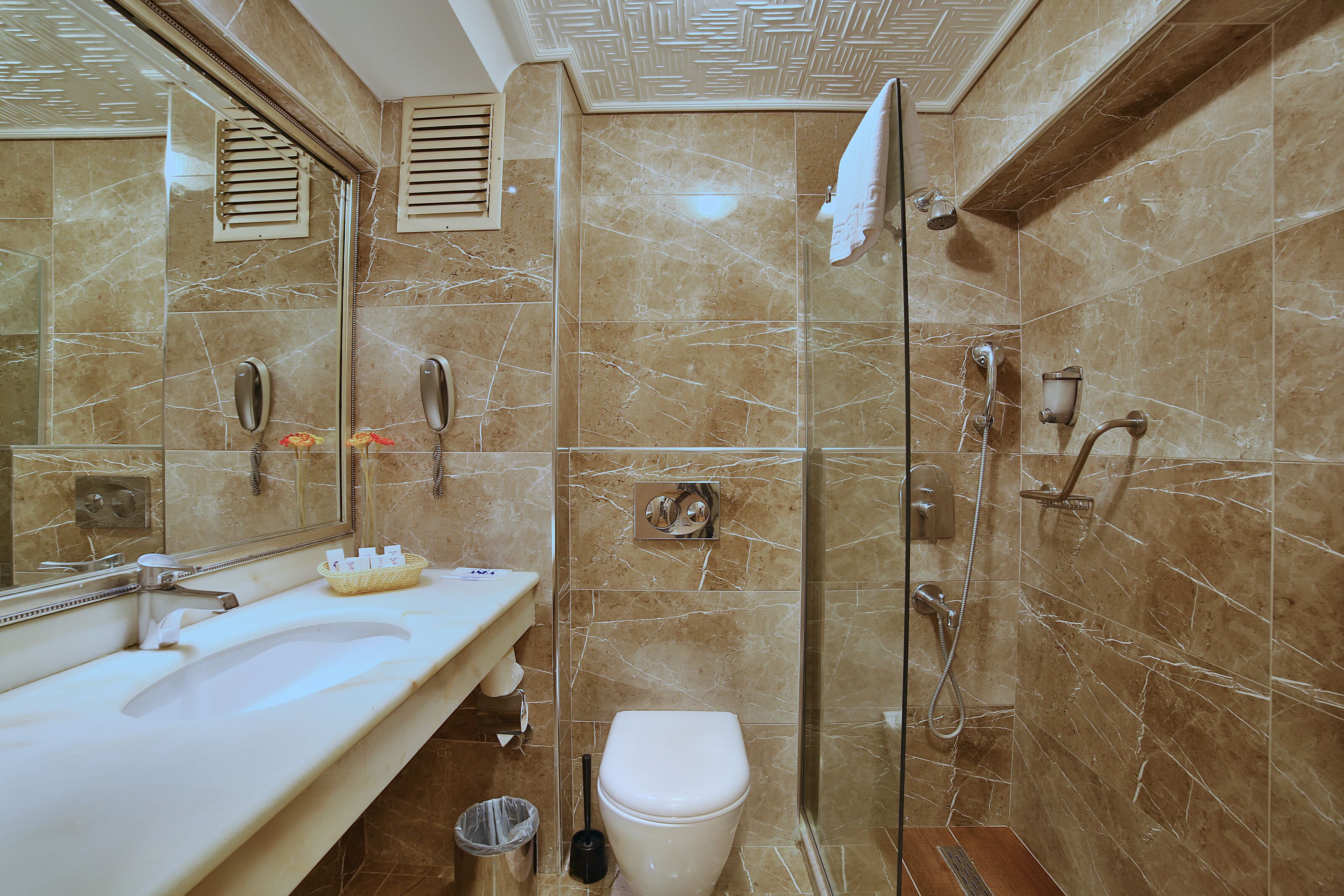 Photo - Grand Anka Hotel