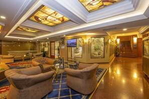 Lobby lounge - Grand Anka Hotel (Istanbul)