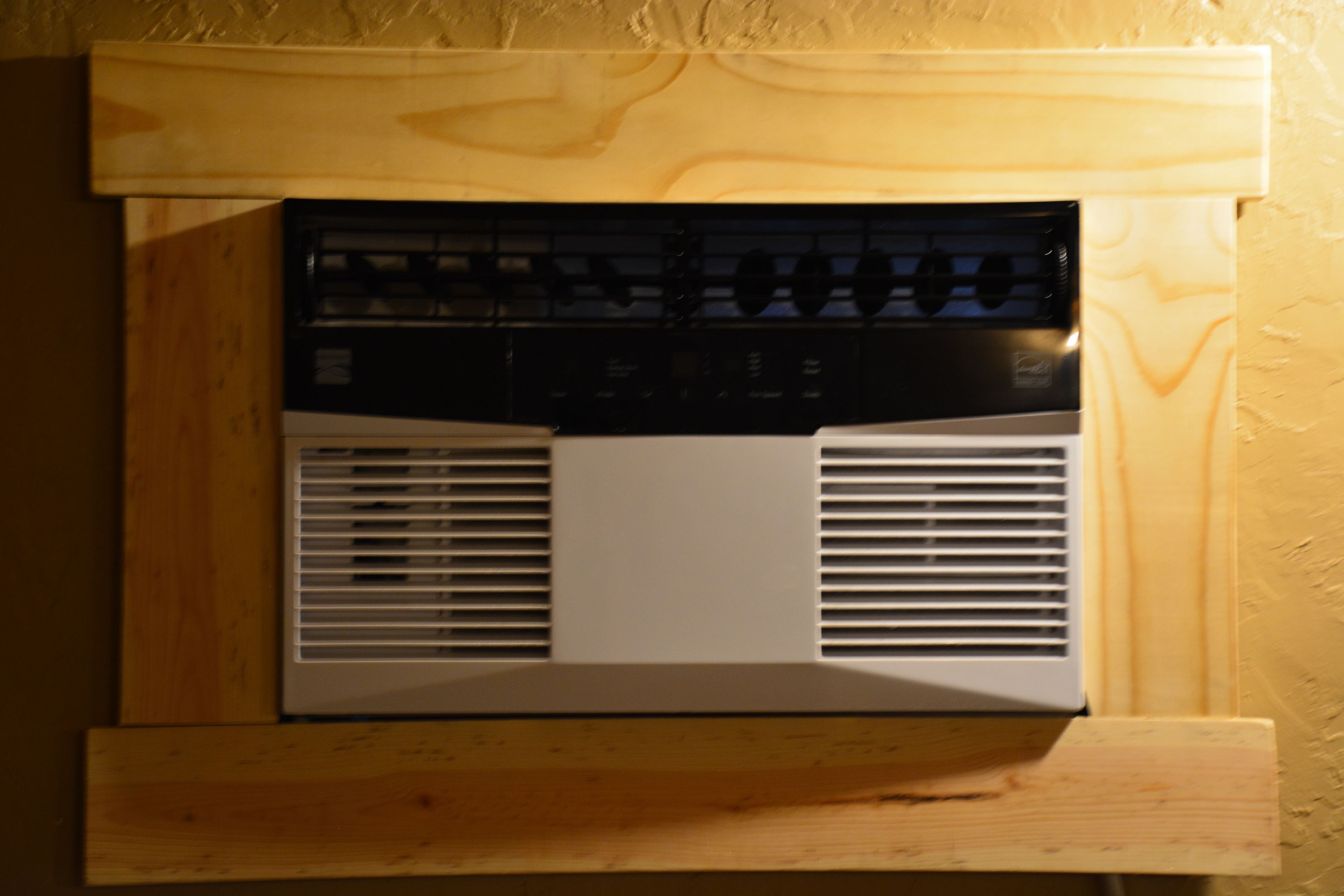 suite, 2 queen beds, fireplace (upstairs room) | room amenity