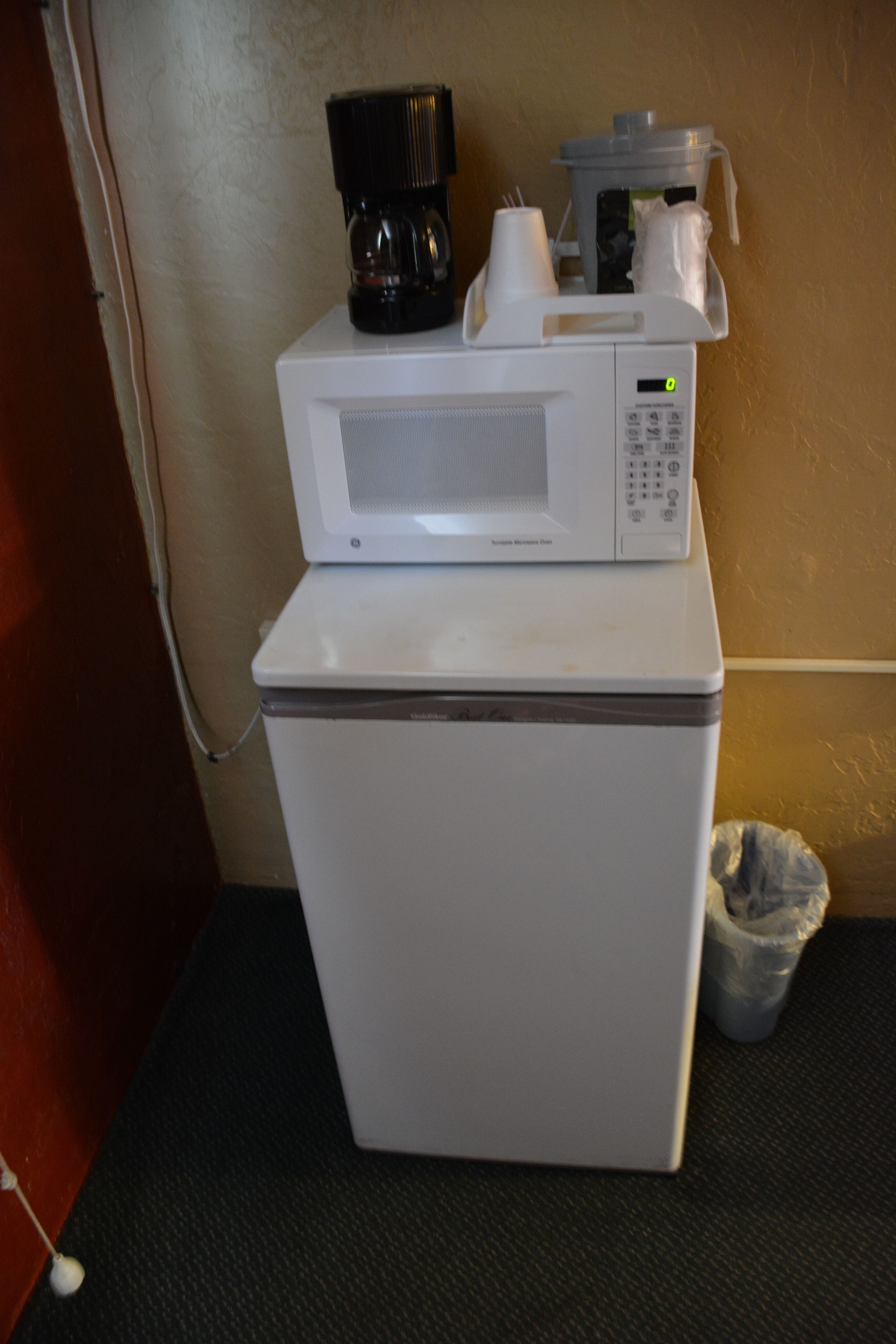 standard room, 2 queen beds | mini fridge