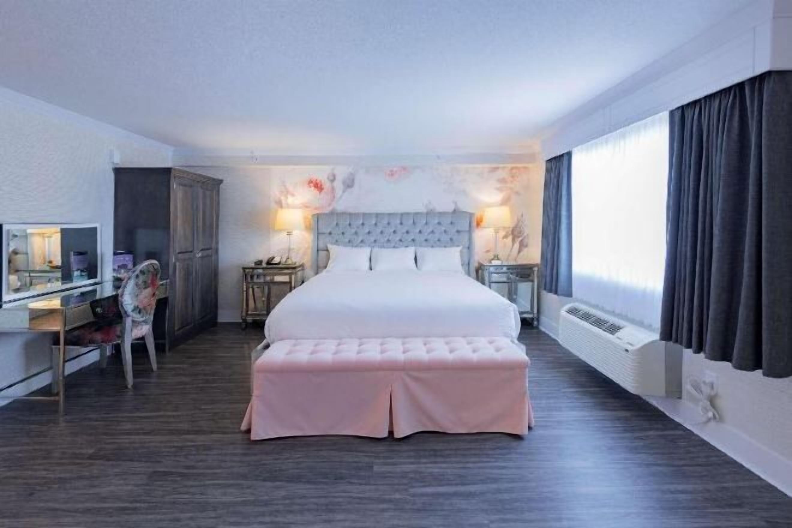 Premium bedding, blackout drapes, iron/ironing board, free WiFi