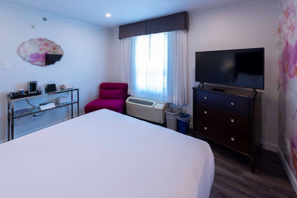 Chambre Standard, 1 grand lit, non-fumeur (Walk-in Shower)