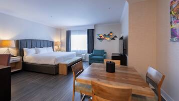 Familienzimmer | Hochwertige Bettwaren, Verdunkelungsvorhänge, Bügeleisen/Bügelbrett