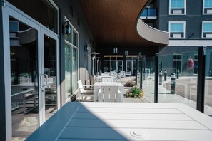 Exterior - Prestige Treasure Cove Resort (Prince George)