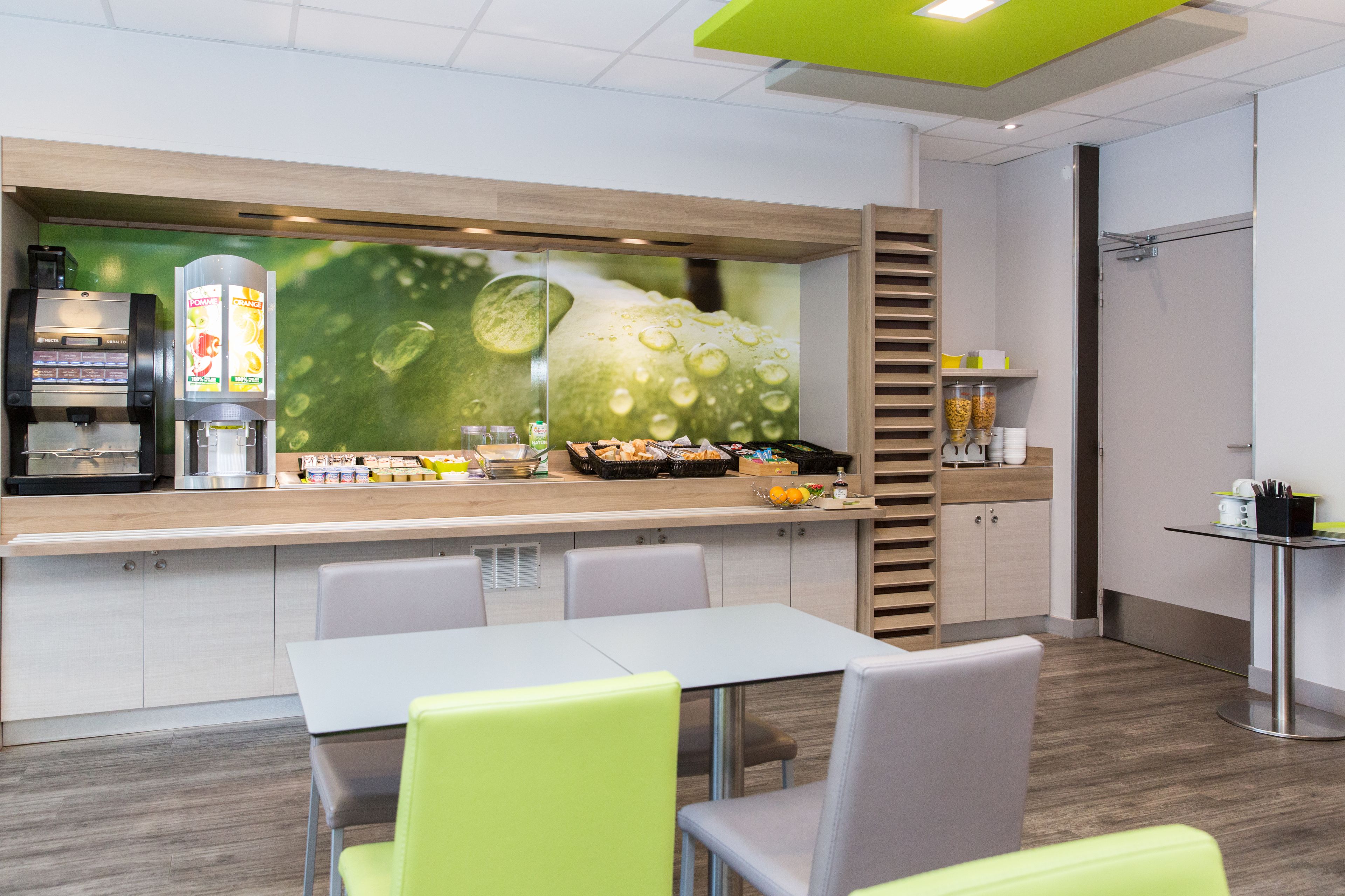 daily buffet breakfast (eur 7.50 per person)