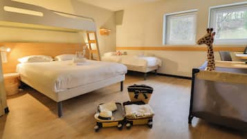 Family Room | Premium bedding, desk, blackout curtains, soundproofing