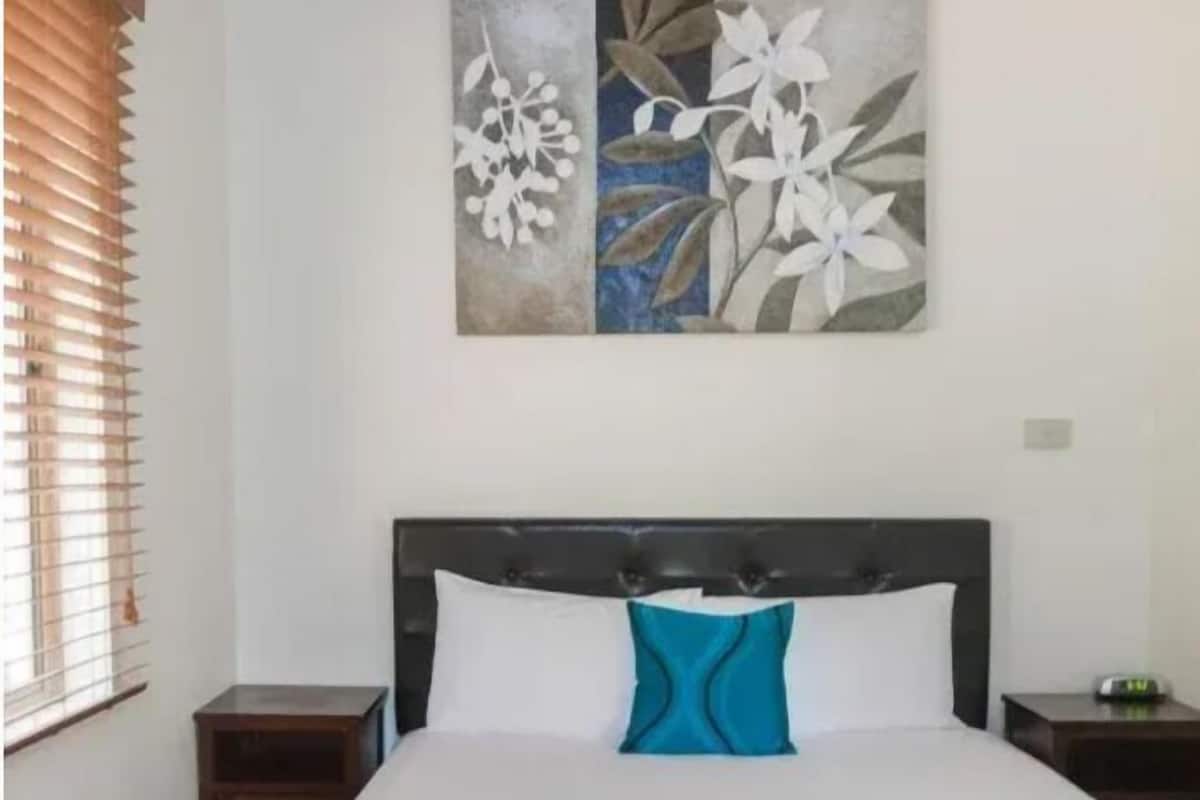 Cortinas opacas y sistema de insonorización