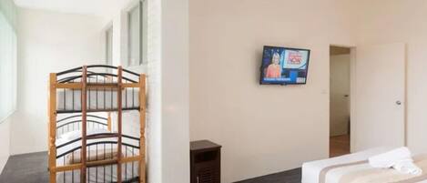 Self Contained Apartment with separated bedroom - 5 pax | Blackout drapes, soundproofing, iron/ironing board, cribs/infant beds