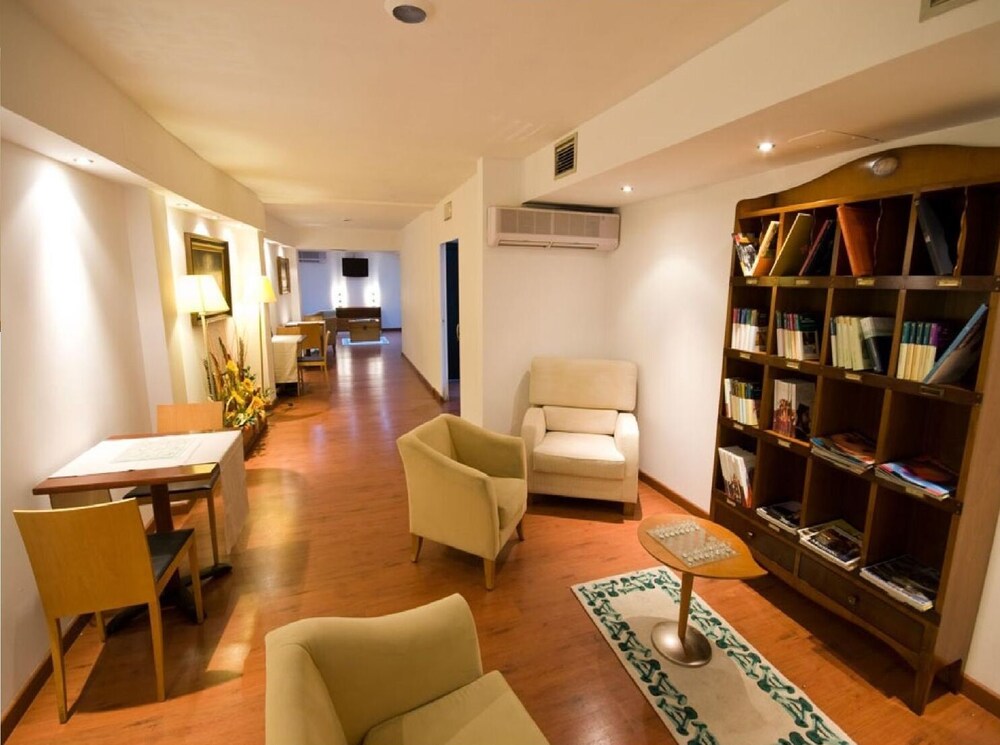 Hotel Teruel Plaza by null