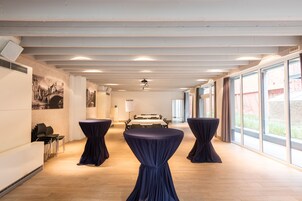 Εγκαταστάσεις συνεδριάσεων