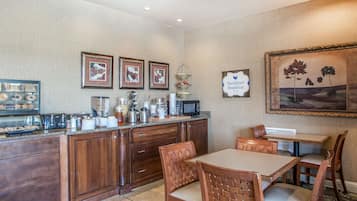 Free daily on-the-go breakfast