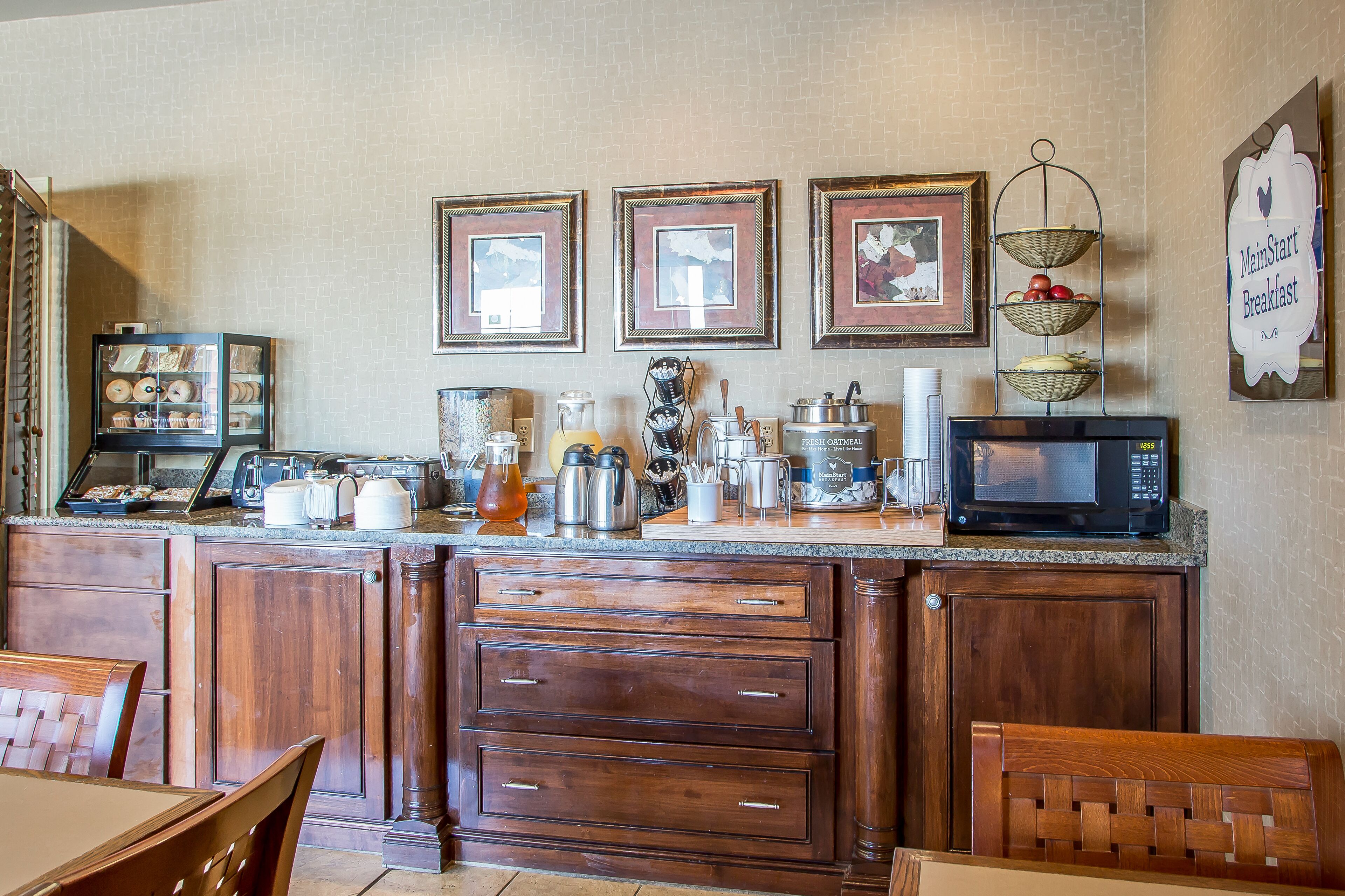 free daily on-the-go breakfast