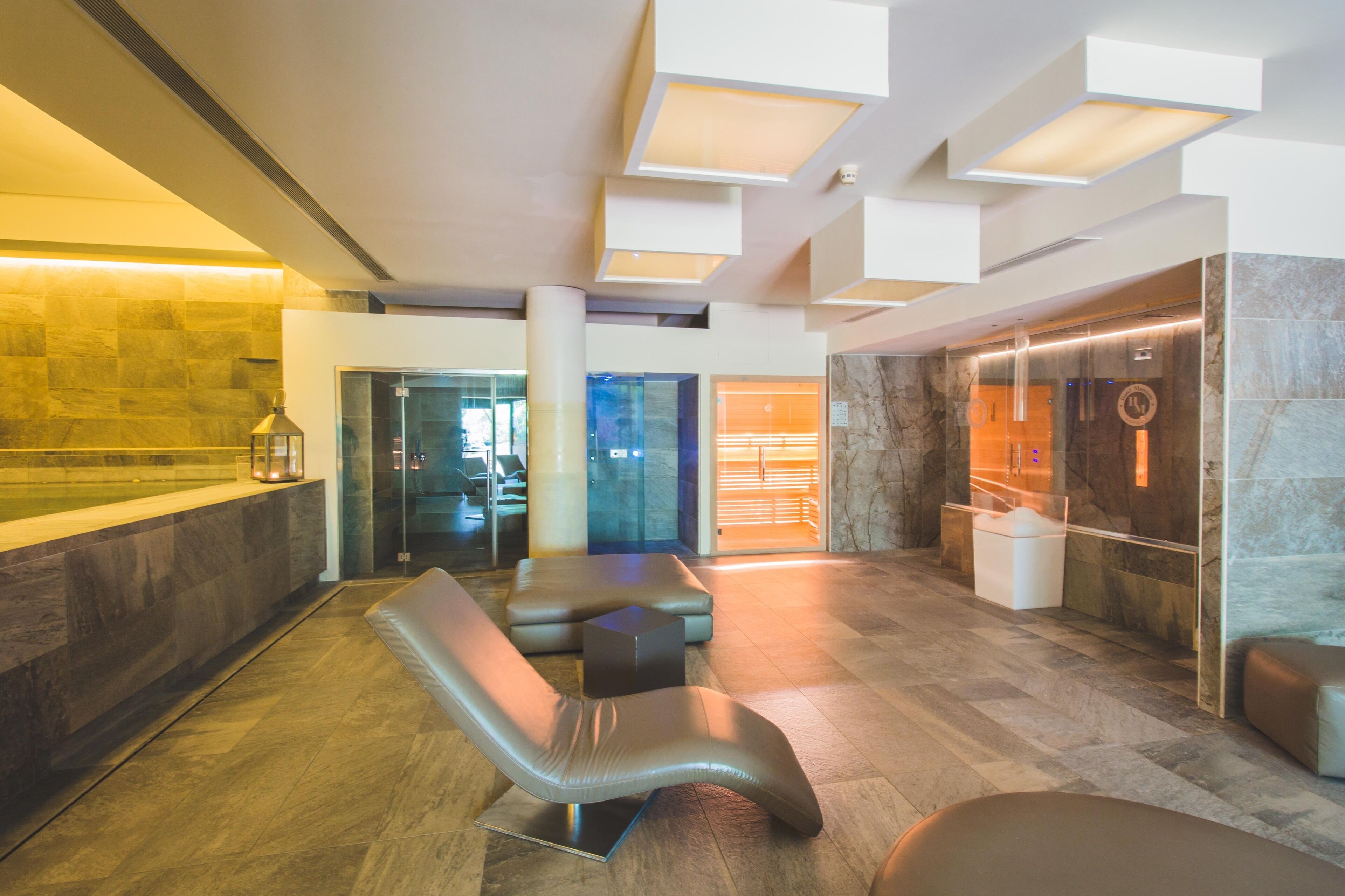 Couples treatment room(s), Turkish bath/hammam, body treatments