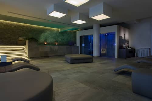 Couples treatment room(s), Turkish bath/hammam, body treatments