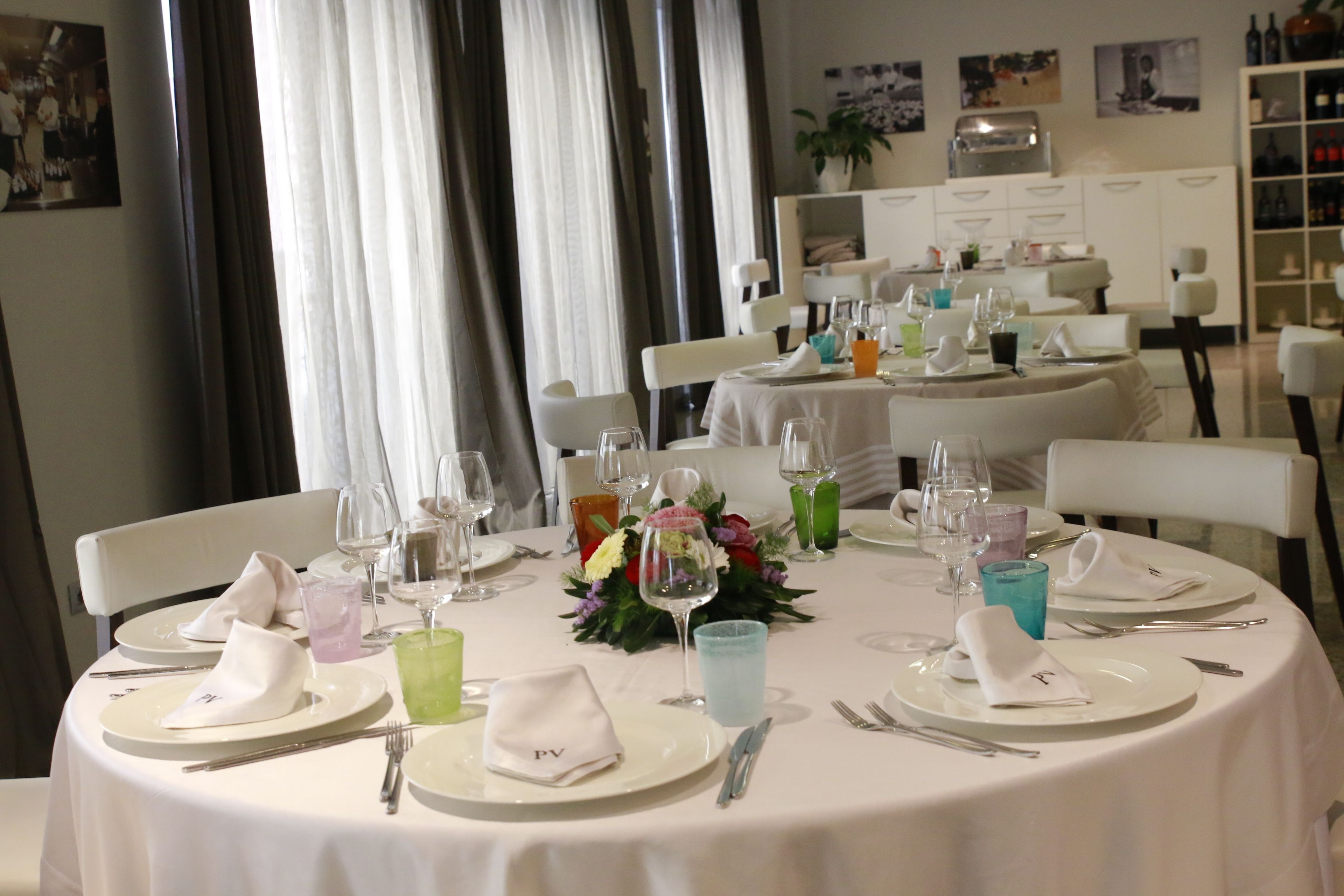 breakfast, lunch, dinner served; italian cuisine