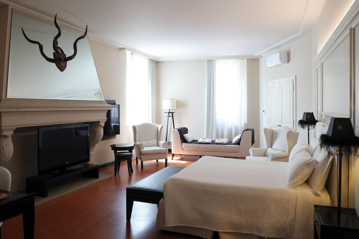 Suite júnior | 1 dormitori, roba de llit hipoal·lergògena i minibar