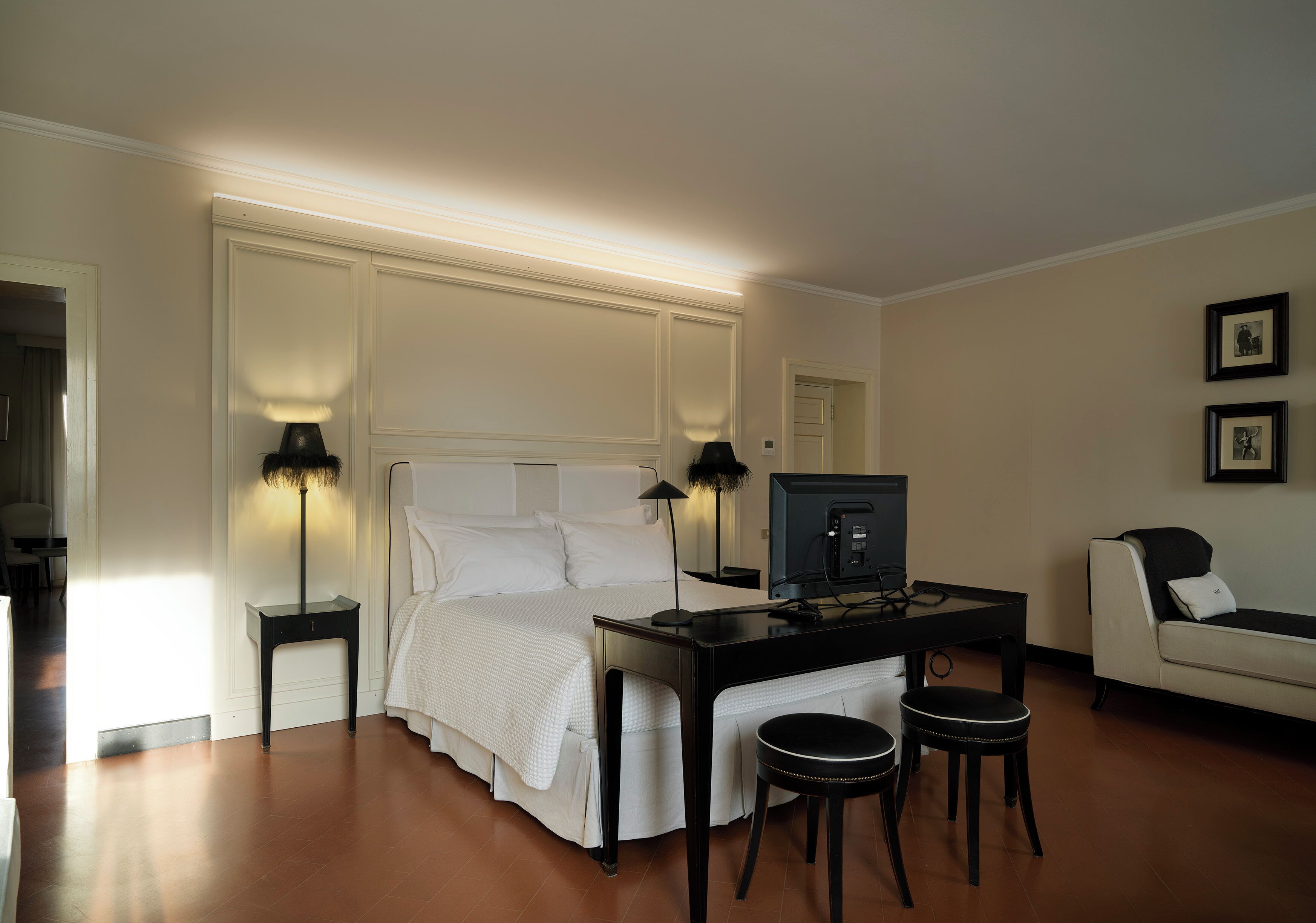 Suite ejecutiva | Ropa de cama hipoalergénica, minibar, caja fuerte